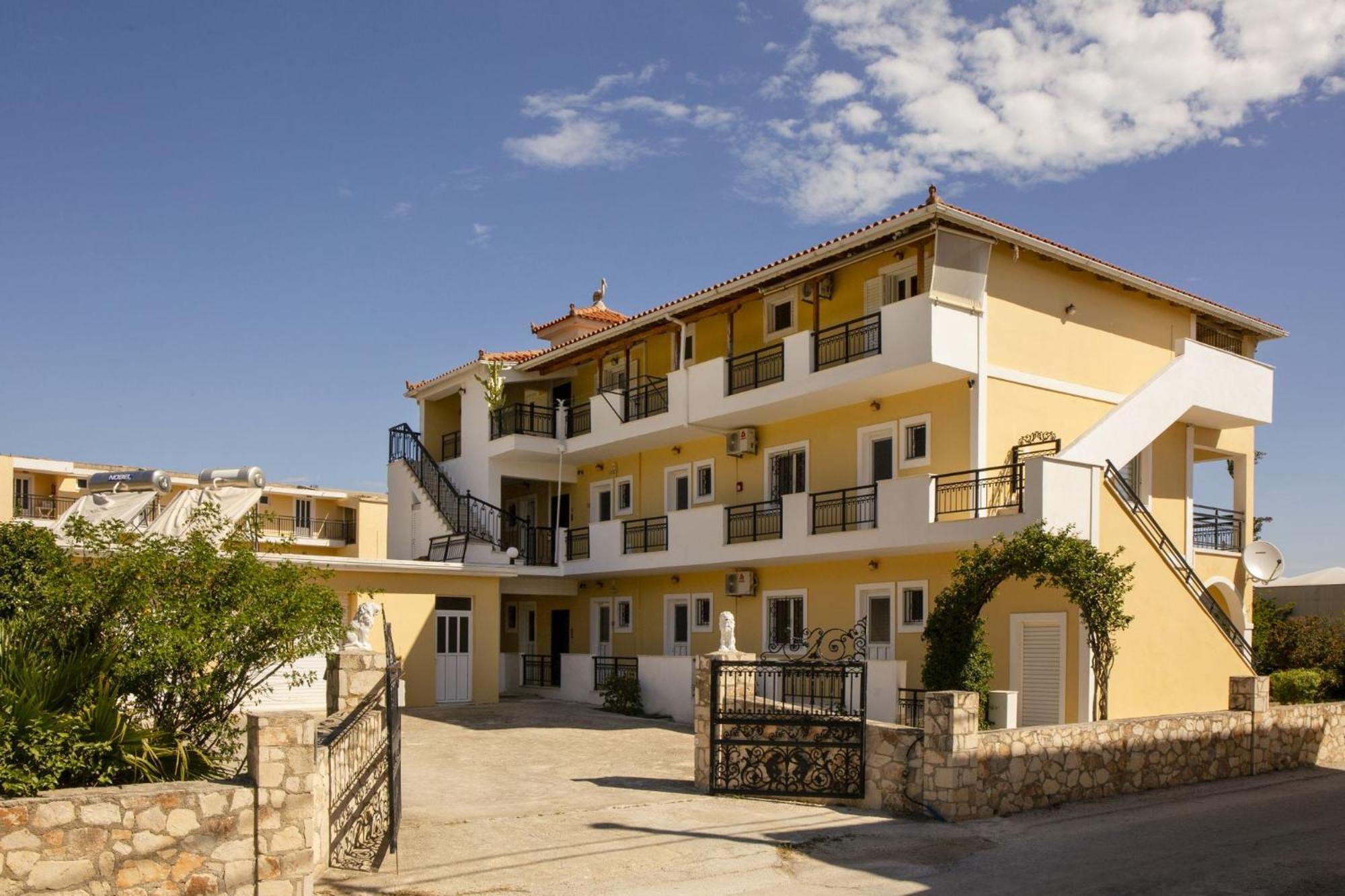 Searocco Studios & Apartments - Close To Alykes Center, By Zantewize Exterior photo